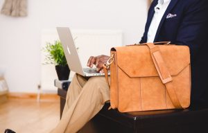 Comment un avocat peut-il réduire les risques juridiques de votre entreprise ?