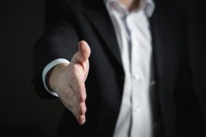 L’arbitrage comme solution aux litiges commerciaux