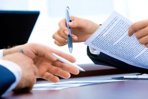 La clause de résiliation anticipée : pourquoi et comment la prévoir ?